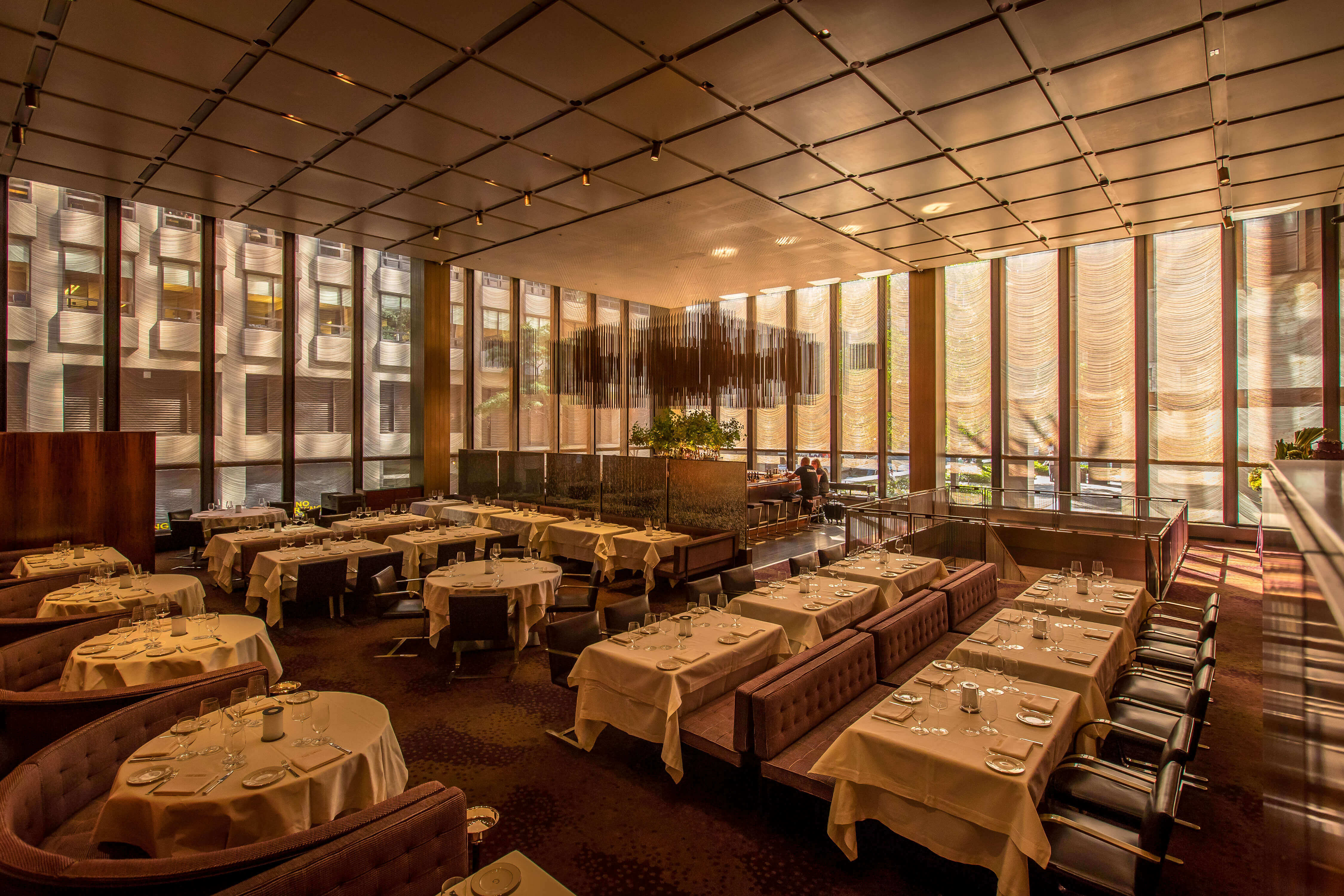 Best 12 Restaurants Near New York Hilton Midtown – TheWowPlaces