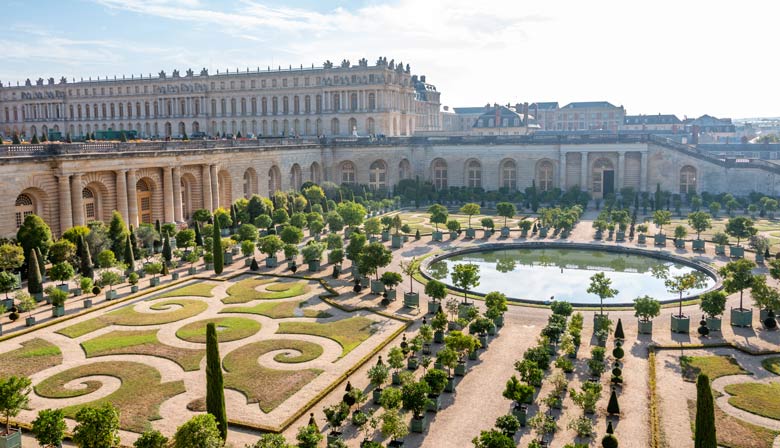 romantic places in versailles